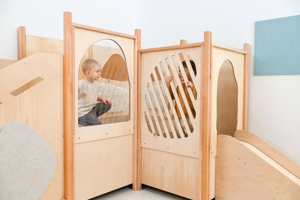 Mobilier - Structure de motricité / activité intérieur - Structure de motricité toboggan - éléments sensoriels