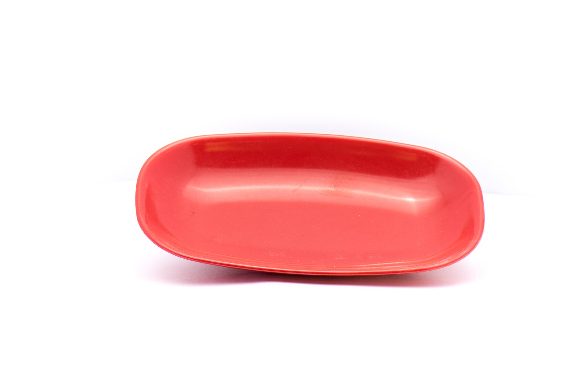 Ravier oval rouge
