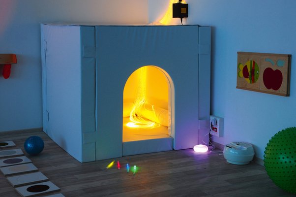 Motricité - Eveil Sensoriels et Tactiles - Cabane sensorielle Snoezelen