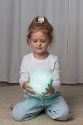 Motricité - Eveil Sensoriels et Tactiles - Cube lumineux sensoriel - LED - 10 cm