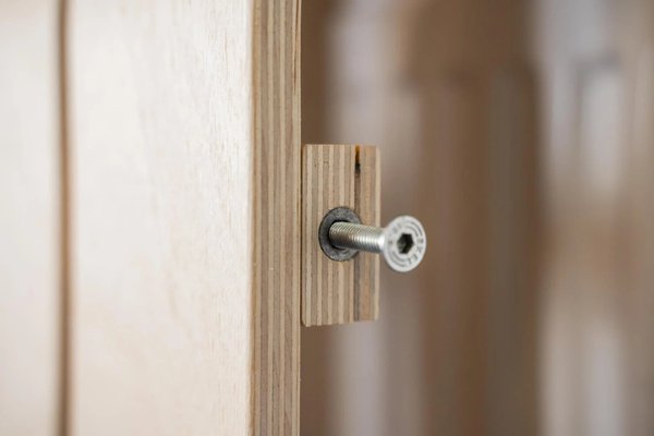 Médical et Prévention - Protection sur Mesure - Cache radiateur en bois