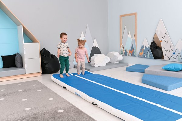 Motricité - Tapis de motricité bébé et enfant - Tapis gonflable - 300 x 100 x 10 cm