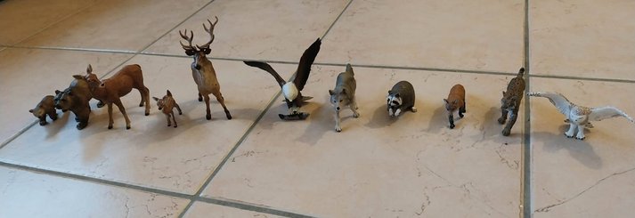 Jouets - Figurines - Lot de 11 animaux de la foret (figurines papo)