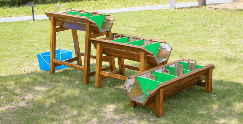 Mobilier - Aire de jeux et structure extérieure - Aire de jeux - barrage d'eau