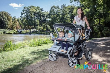 Puériculture - Poussette - Poussette 4 places cabrio buggy