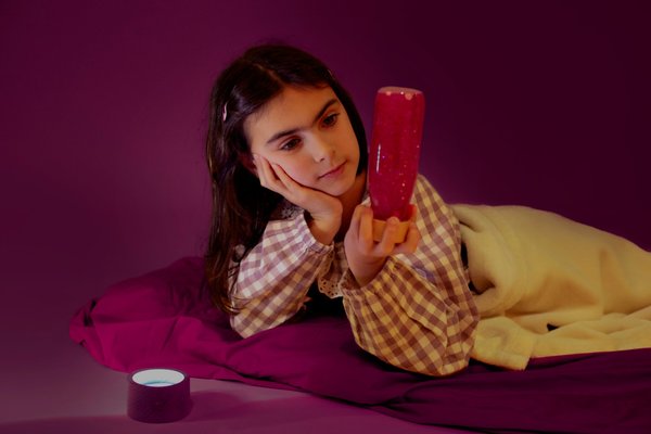 Motricité - Eveil Sensoriels et Tactiles - Lampe / socle magique - multicouleur - Petit Boom