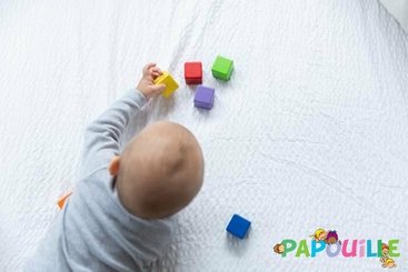 Motricité - Eveil Sensoriels et Tactiles - 9 blocs sensoriels en bois montessori