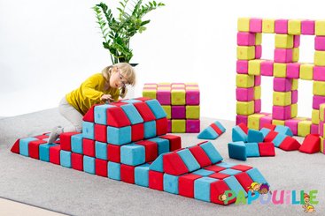 Motricité - Jeux de Motricité Libre - Cubes de constructions magnétiques de psychomotricité tissu 100 pièces bleu