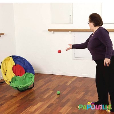 Motricité - Jeux de Motricité Libre - Le jeu de lancer