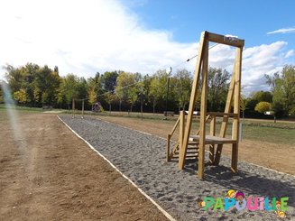 Mobilier - Aire de jeux et structure extérieure - La tyrolienne