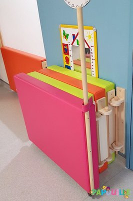 Mobilier - Barrière de séparation & Cloison crèche - Barrière de séparation sur mesure collectivité