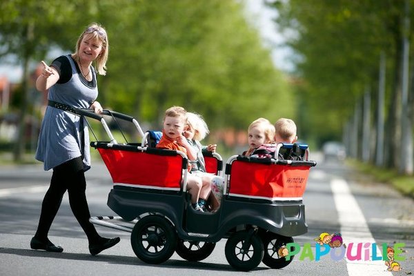 Puériculture - Poussette - Poussette chariot quadruple kiddy bus tortue 4 places