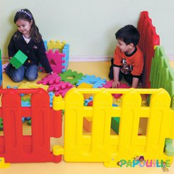 Médical et Prévention - Barrières de Sécurité Enfant - Parc 6 barrières modulable auto porté coloré