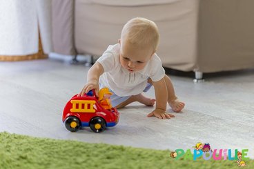 Jouets - Garages, Voitures et Circuits pour Enfant - Camion de pompier avec 2 figurines de pompier