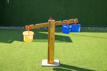 Mobilier - Aire de jeux et structure extérieure - Balance à sable