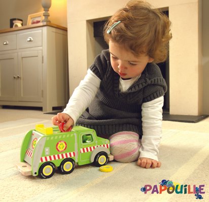 Jouets - Garages, Voitures et Circuits pour Enfant - Camion de recyclage en bois avec figurines