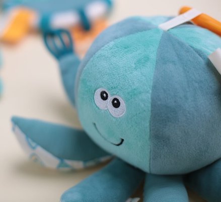 Jouets - Hochets et Jouets Sensoriels - DE // La pieuvre de manipulation