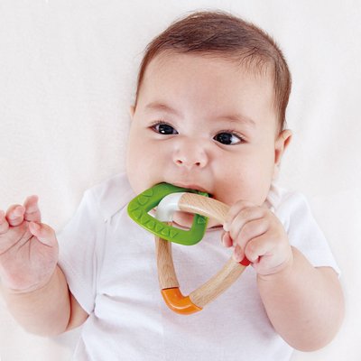 Jouets - Hochets et Jouets Sensoriels - DE // Double triangle de dentition