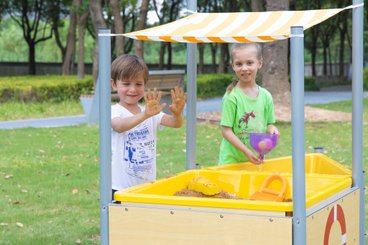 Mobilier - Mobilier extérieur - Table mobile à toit incliné