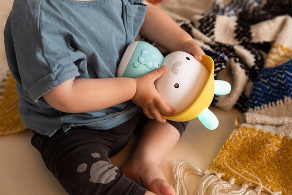 Couchage - Mobile de Lit Bébé et Veilleuse - Veilleuse musicale - Alilo 