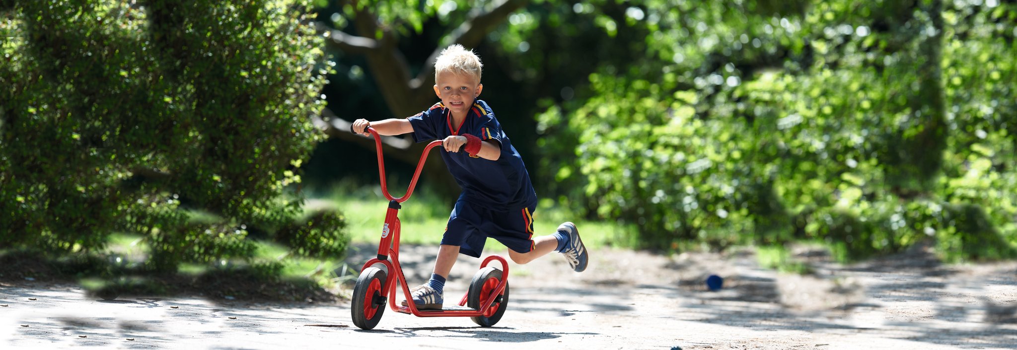 Trottinette 2 roues enfants 3 à 5 ans Winther, matériel cycle scolaire