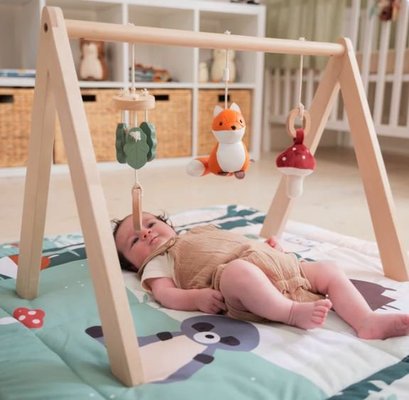 Jouets - Tapis et Jeux d'Éveil, Portiques d'Activité - Arche d'éveil en bois - Forêt 