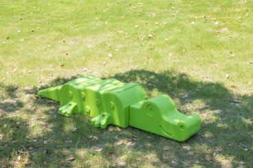 Motricité - Structure et panneaux D'activités - Jeu d'équilibre - crocodile