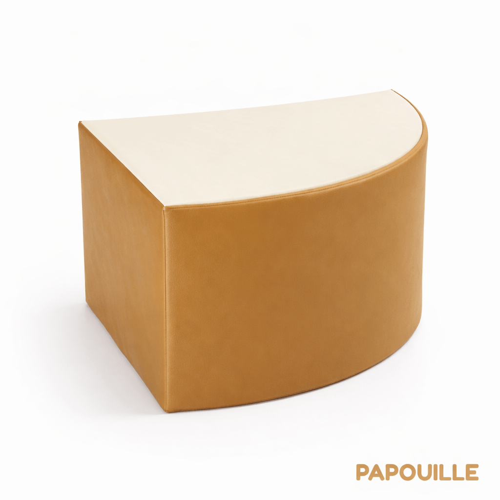 Pouf triangle en mousse imperméable assise de 30 cm - Marron et crème