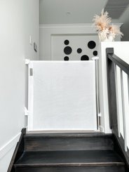 Médical et Prévention - Barrières de Sécurité Enfant - Barrière rétractable jusqu'à 140 cm - Blanche