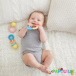 Jouets - Hochets et Jouets Sensoriels - 3 hochets et anneaux de dentition - Matière végétale