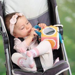 Jouets - Jouets d'Éveil - Cube de manipulation sensoriel