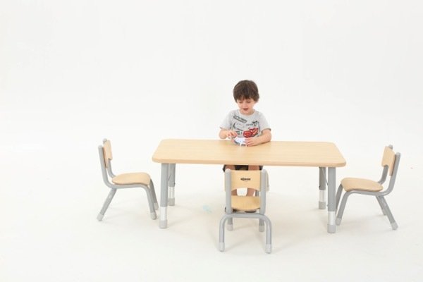 Mobilier - Chaise & fauteuil pour crèche - Chaise Oscar T1 empilable