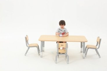 Mobilier - Chaise & fauteuil pour crèche - Chaise Oscar T1 empilable