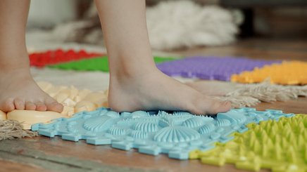 Motricité - Eveil Sensoriels et Tactiles - Tapis puzzle sensoriel / sensation / tactile pastel