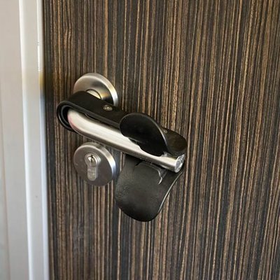 Médical et Prévention - Protection et Sécurité (EPI) - Ouverture de porte avec le coude - sur-poignée de porte - covid