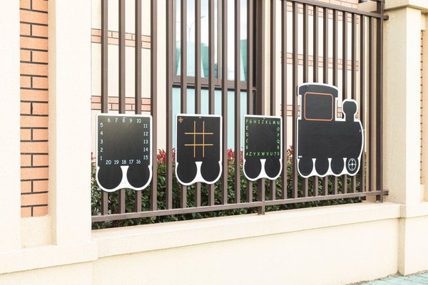 Mobilier - Aire de jeux et structure extérieure - Tableau à craie extérieur - train