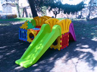 Mobilier - Aire de jeux et structure extérieure - Aire de jeux cubique avec 2 grands toboggans