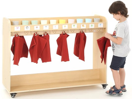 Mobilier - Banc vestiaire & Porte Manteaux - Chariot de toilettes