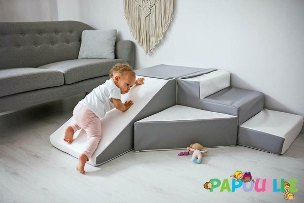 Motricité - Parcours de Motricité Maternelle - Parcours d'angle podium avec escalier et toboggan gris