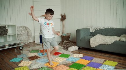 Motricité - Eveil Sensoriels et Tactiles - Tapis puzzle sensoriel / tactile nature