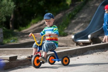 Jeux - Tricycles, Trotinette et Vélos - Tricycle medium enfant 2 à 4 ans mini viking 