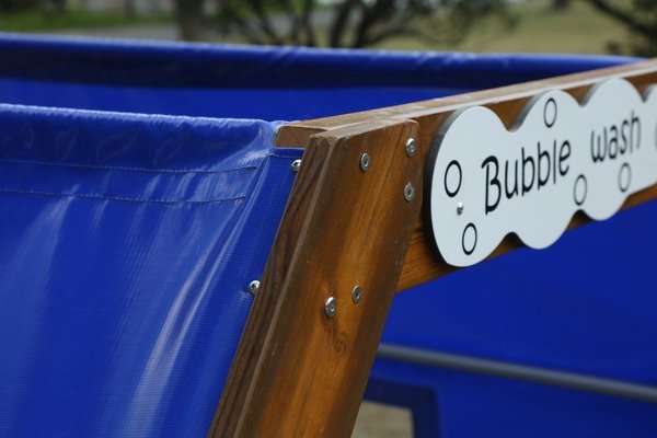 Mobilier - Mobilier extérieur - Tunnel de lavage à bulles