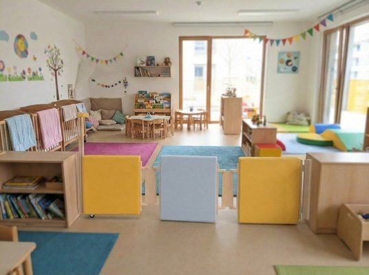 Mobilier - Barrière de séparation & Cloison crèche - Barrière de séparation sur mesure collectivité