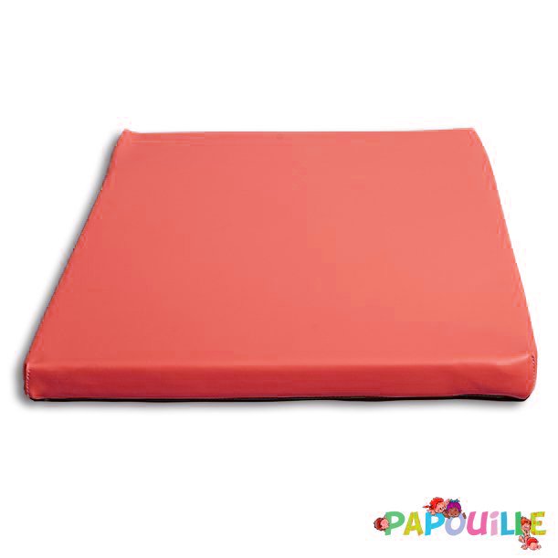 Matelas à langer plat 50 x 70 ep.4cm en mousse pvc Rouge