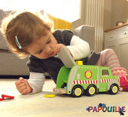 Jouets - Garages, Voitures et Circuits pour Enfant - Camion de recyclage en bois avec figurines