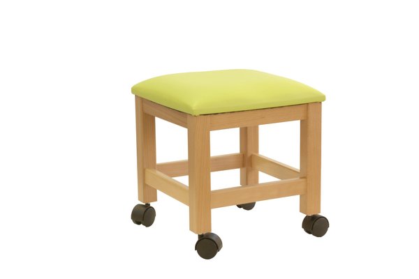 Mobilier - Chaise & fauteuil pour crèche - Tabouret bas garni  a roulette mobile vernis