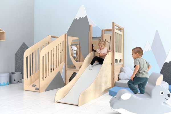 Mobilier - Structure de motricité / activité intérieur - Structure de motricité toboggan - Coin alpiniste